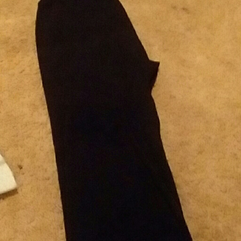 Black leggings